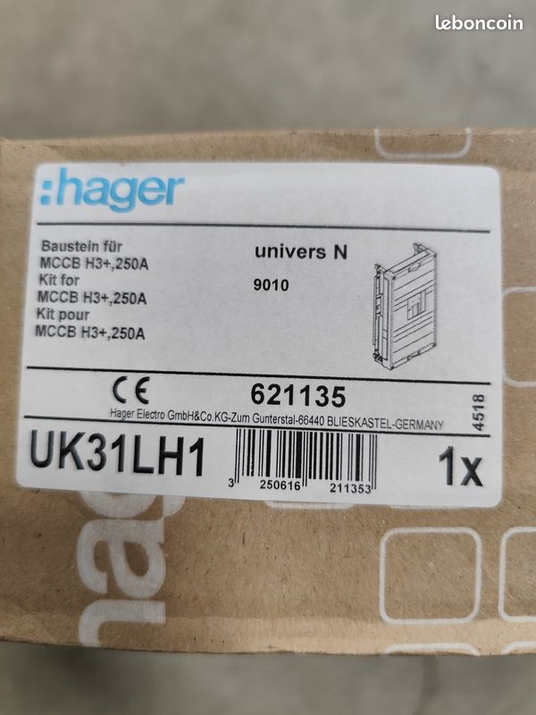 Unité d'équipement kit de montage pour disjoncteur Hager UK31LH1 neuf - photo 2