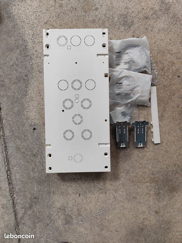 Hager UG41F1 kit panneau compteur + disjoncteur triphasé neuf - photo 2