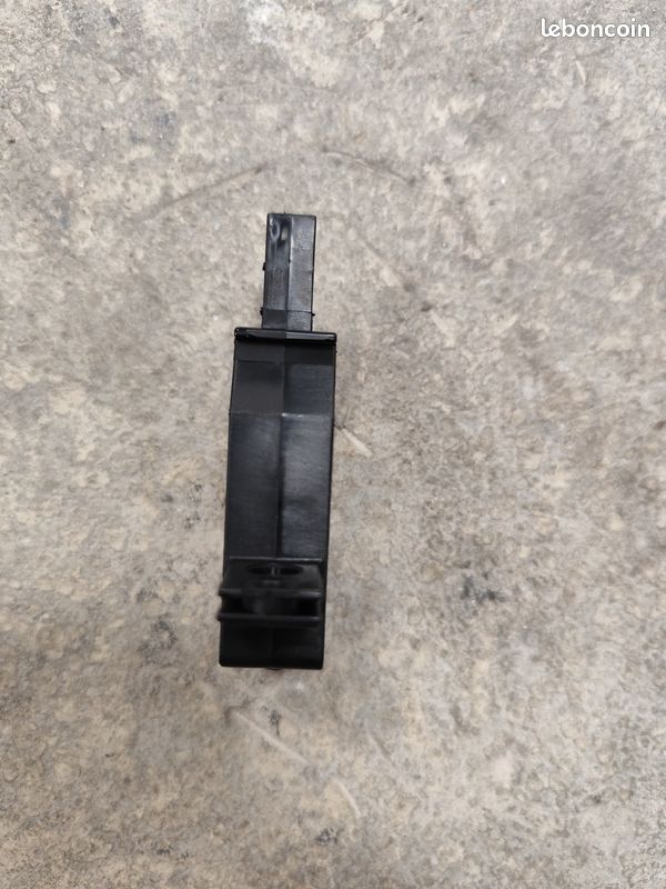 Serre-câbles Hager UZ25V2 - boîte de 20 neufs - photo 2