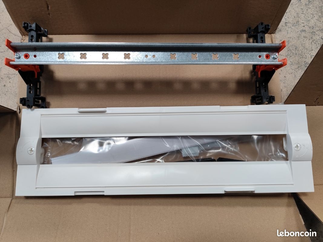 HAGER kit modulaire avec rail DIN FD01A1 - photo 2